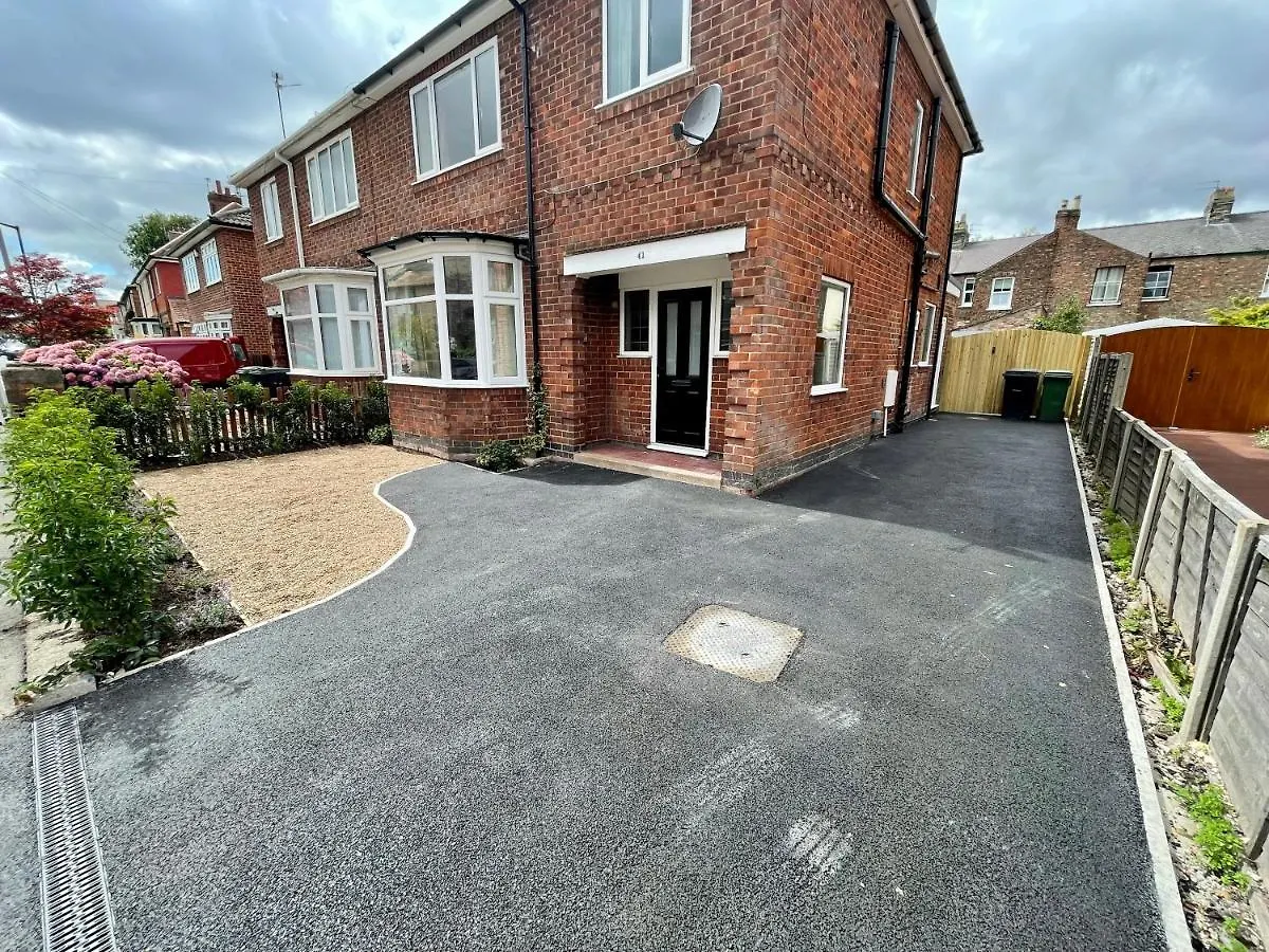 Feriehus Central Townhouse With Free Off Road Parking And Garden York Storbritannien