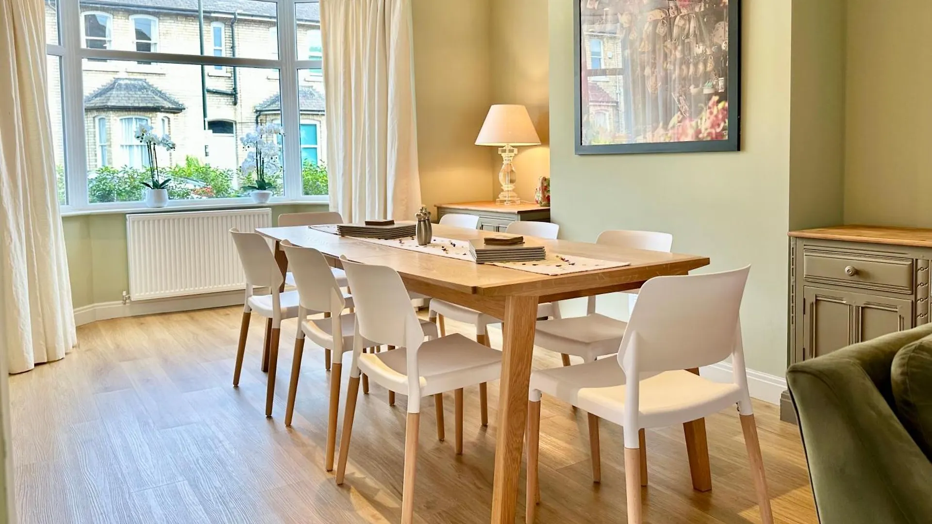 Feriehus Central Townhouse With Free Off Road Parking And Garden York